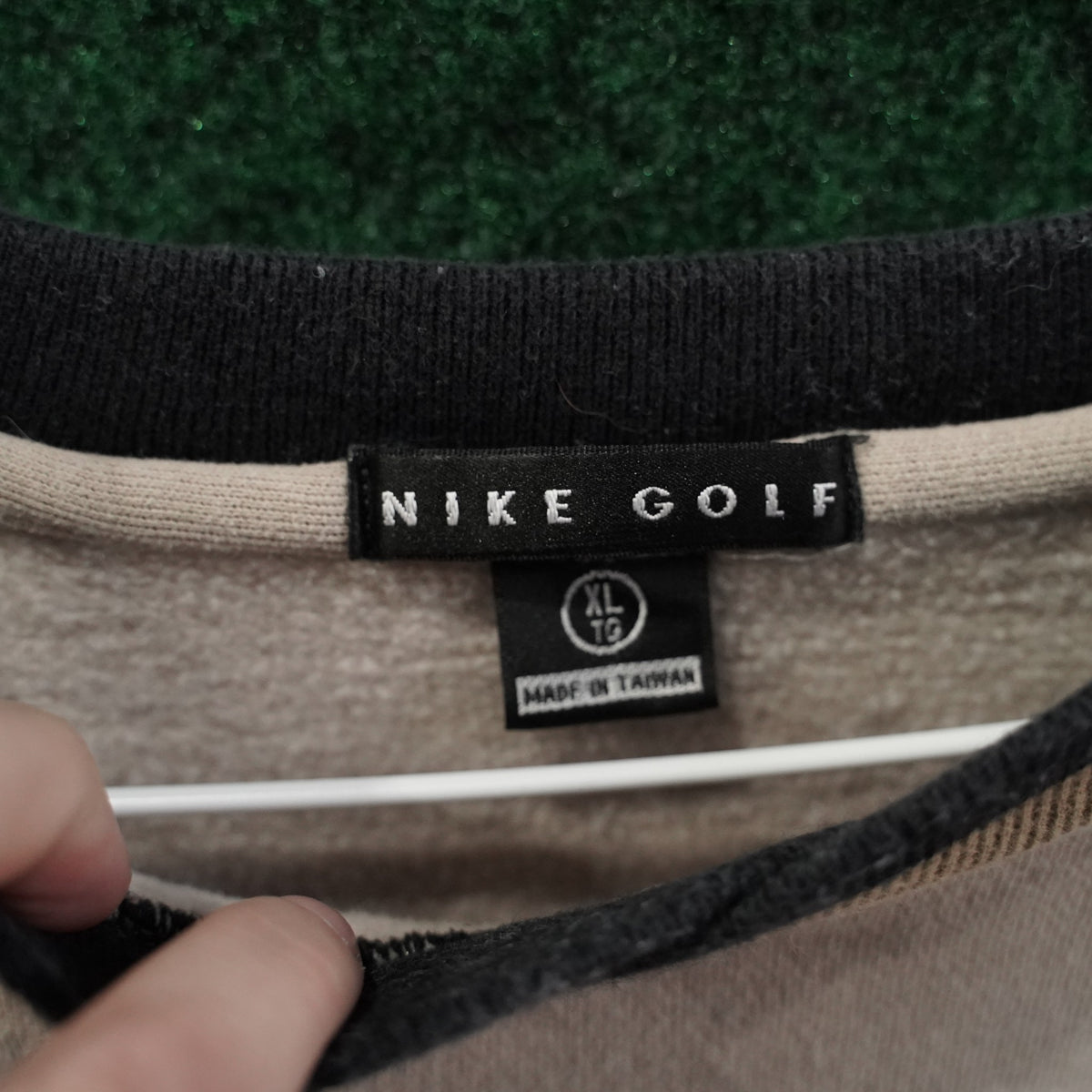 Vintage Nike Golf Graphic Crewneck Sweatshirt - Beige - XL