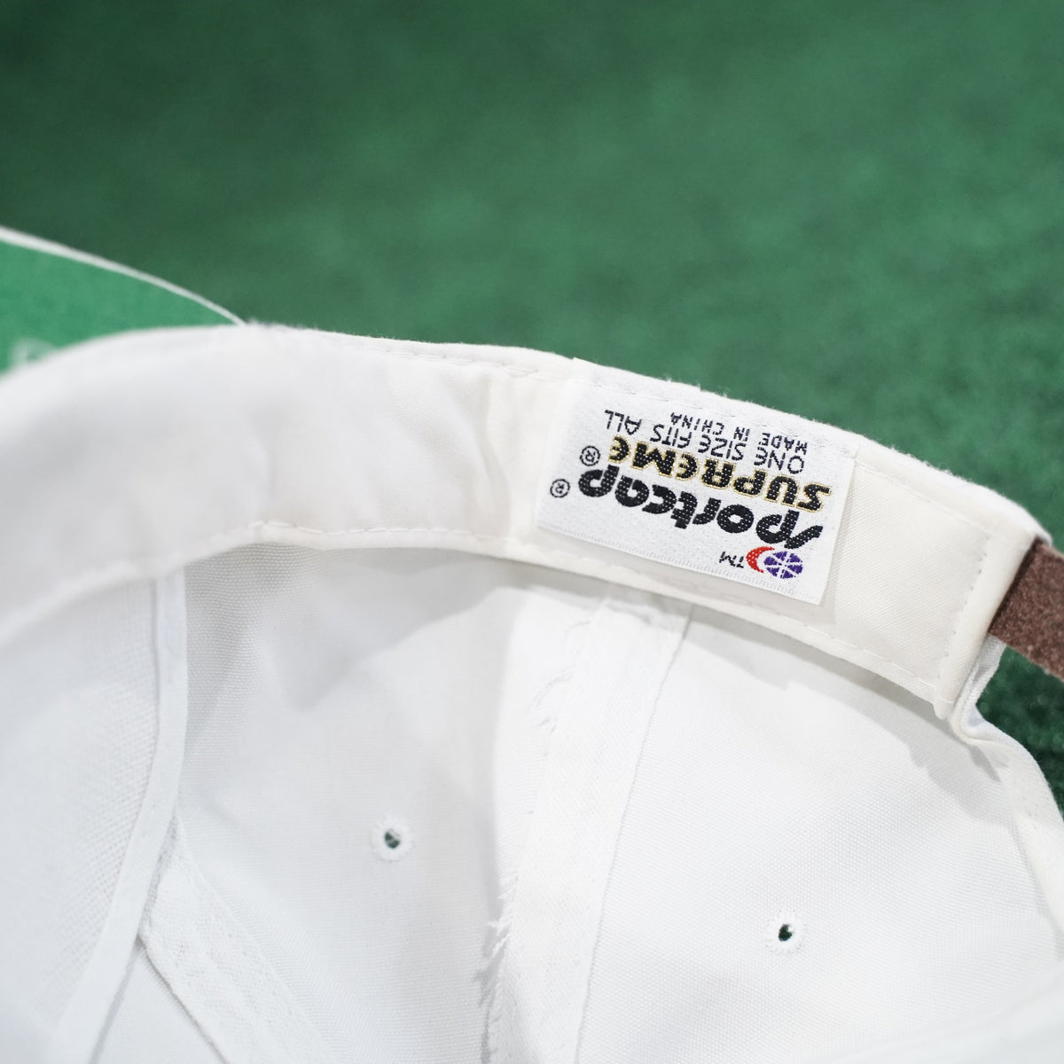 Nike Tour Hat (White, Ball + TOUR Embroidery, Enamel Pin)