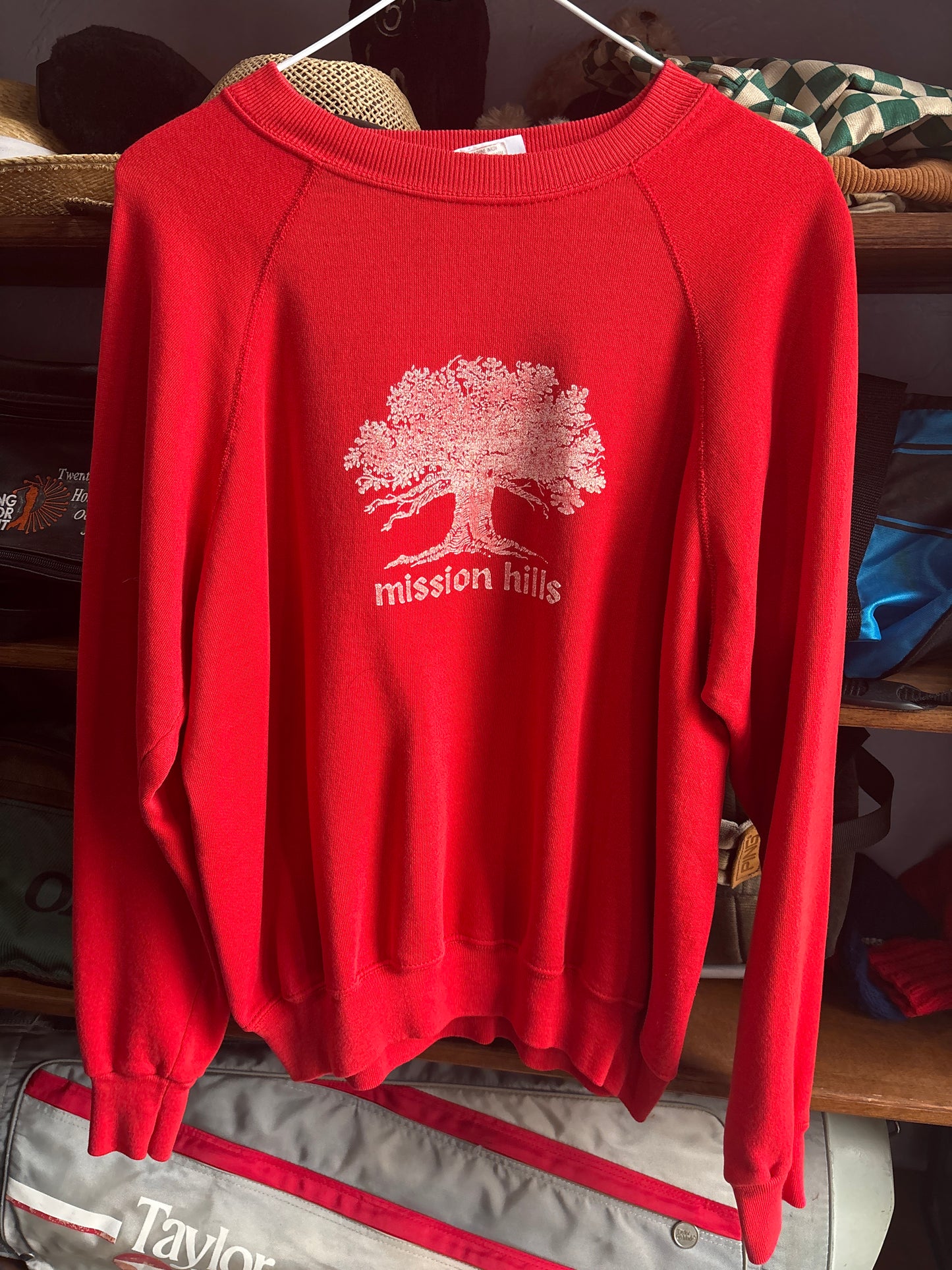 VTG Mission Hills Sweatshirt 005