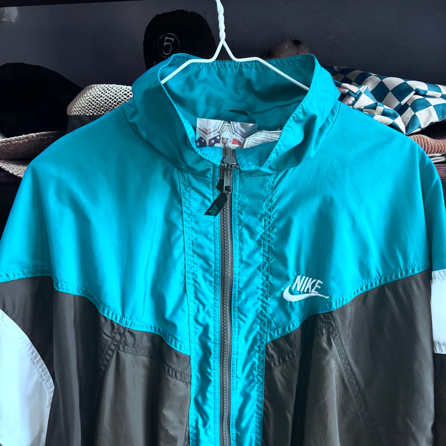 VTG Nike Windb 011