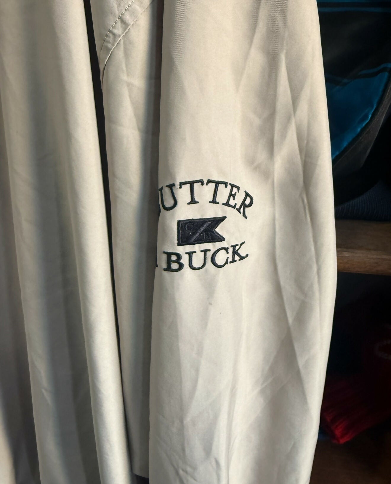 Cutter & Buck Windbreaker 013
