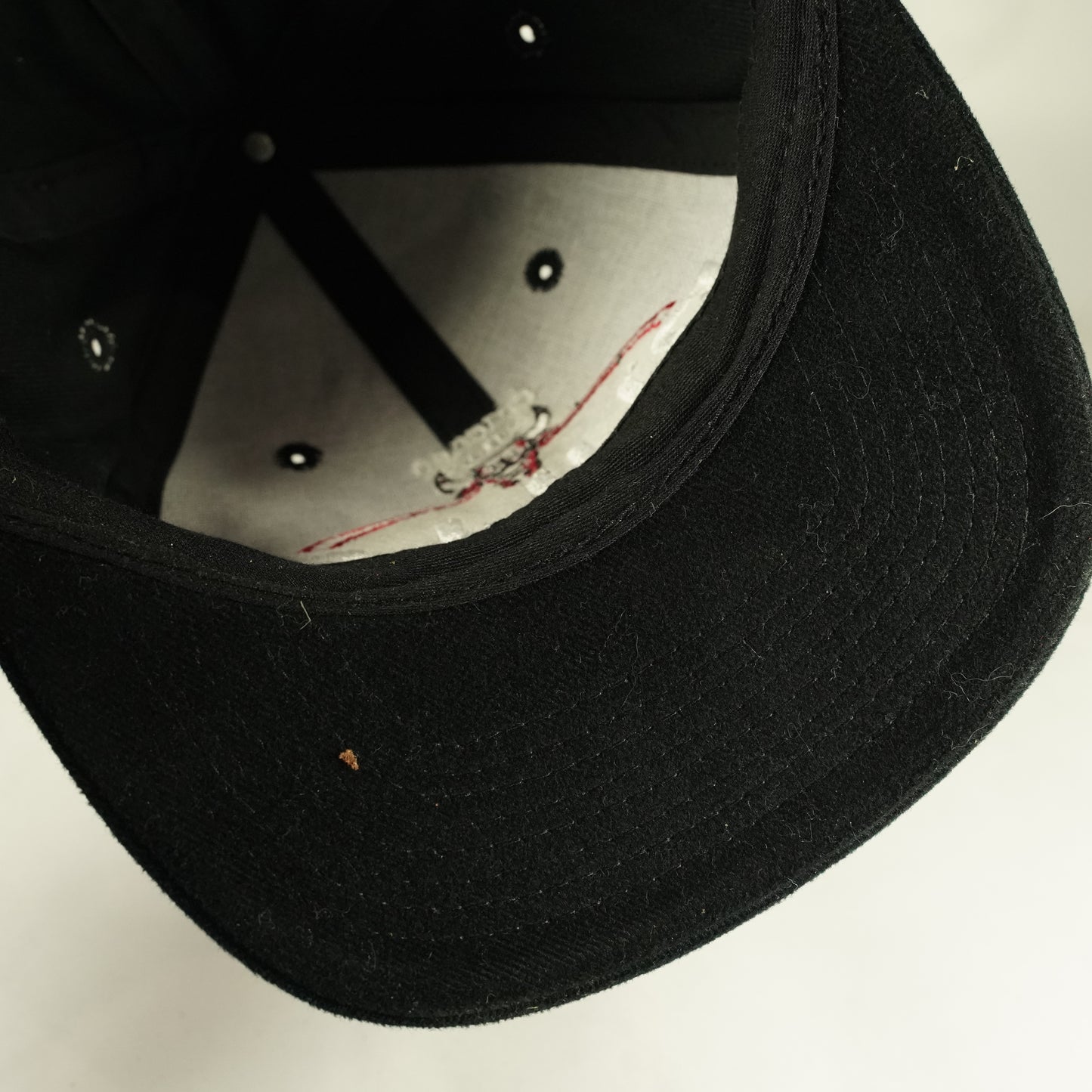 Vintage Black Chicago Bulls Snapback Hat