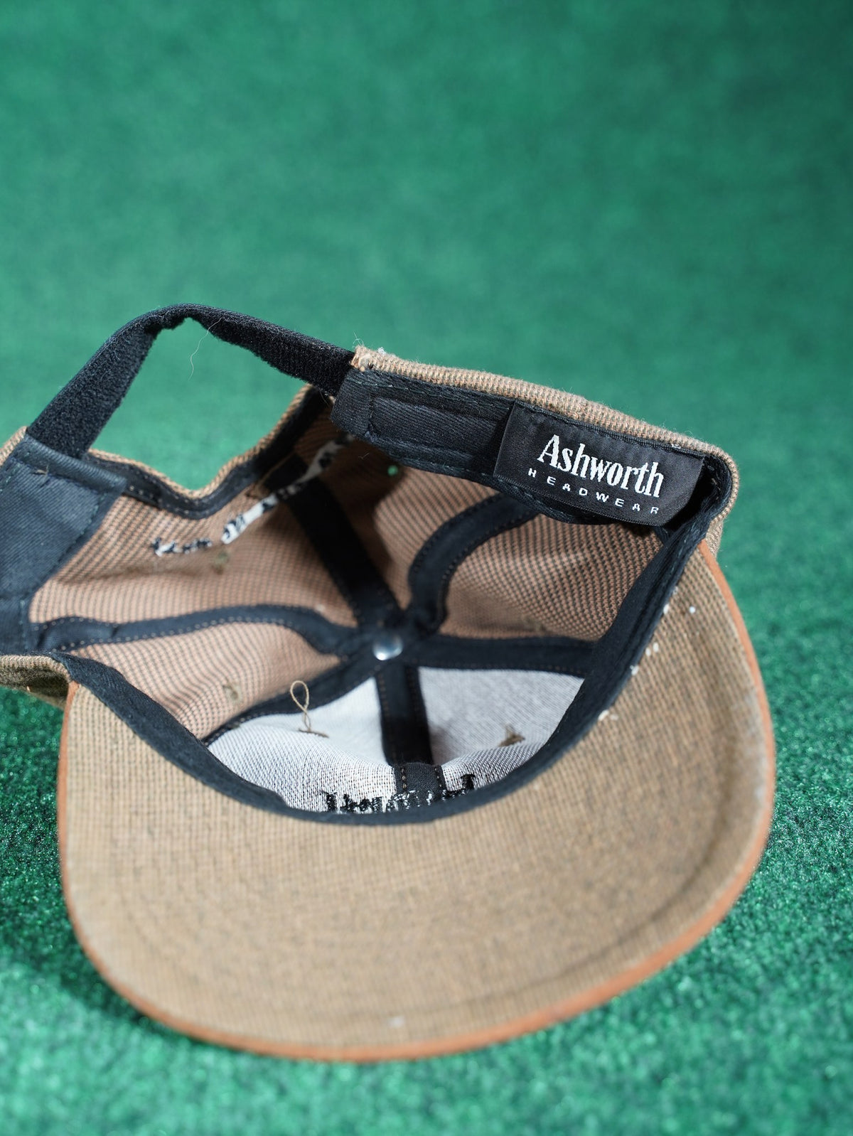 Vintage Ashworth Footwear Hat Brown Khaki Textured Golf Cap Strapback