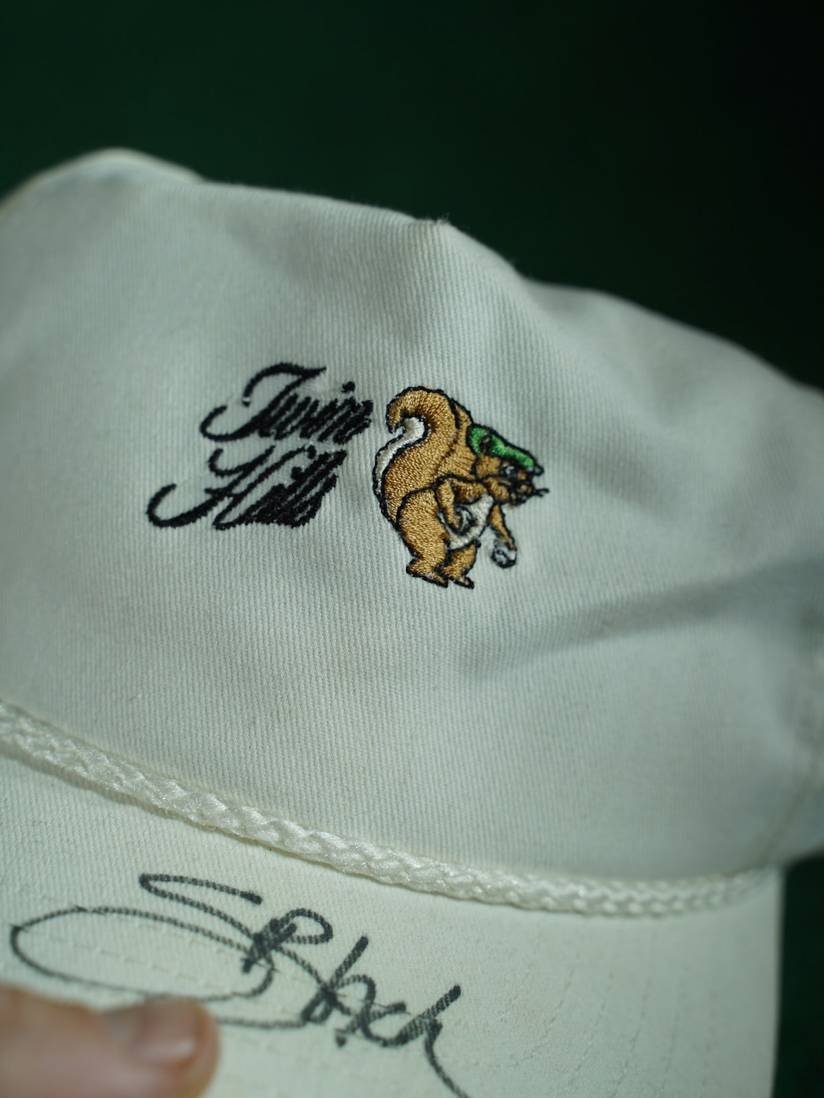 Twin Hills Golf Course Signed Hat Autographed White Mascot Cap Vintage