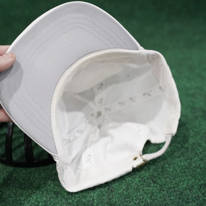 Vintage Pinehurst 1895 Hat (White, Golfer Statue Embroidery, Duckster Buckle)