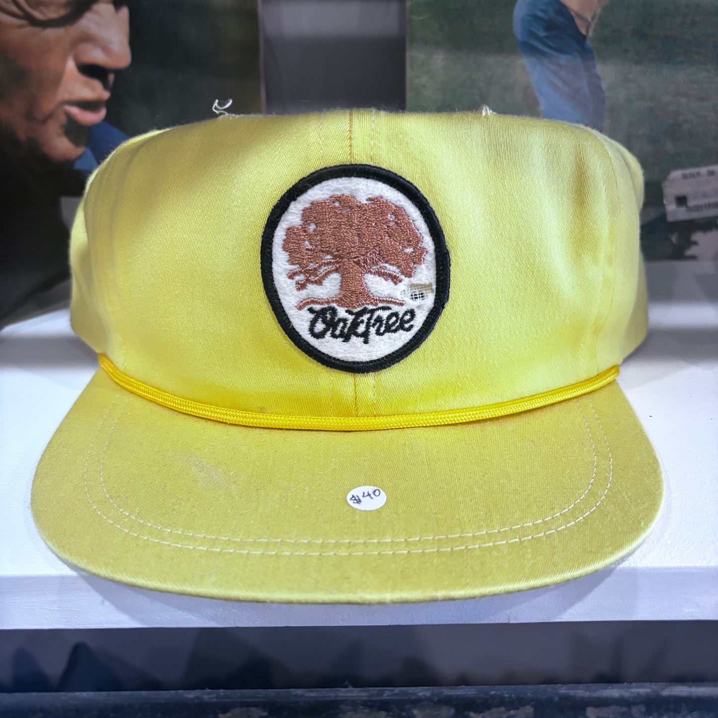 Vintage 1970s Oak Tree Hat